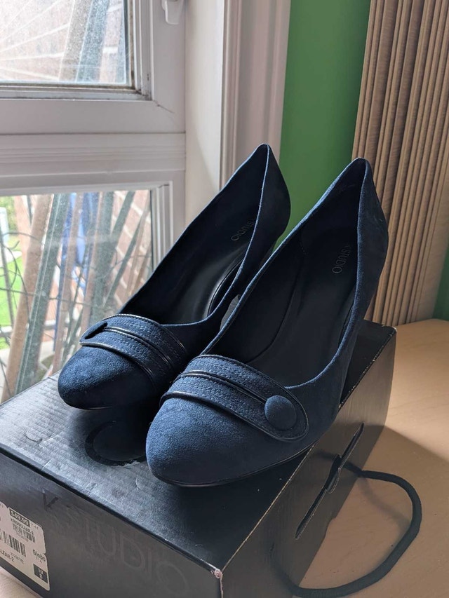 Women's high heels shoes - photo 2