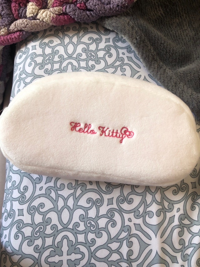 Hello Kitty Pencil/Makeup Case - photo 2