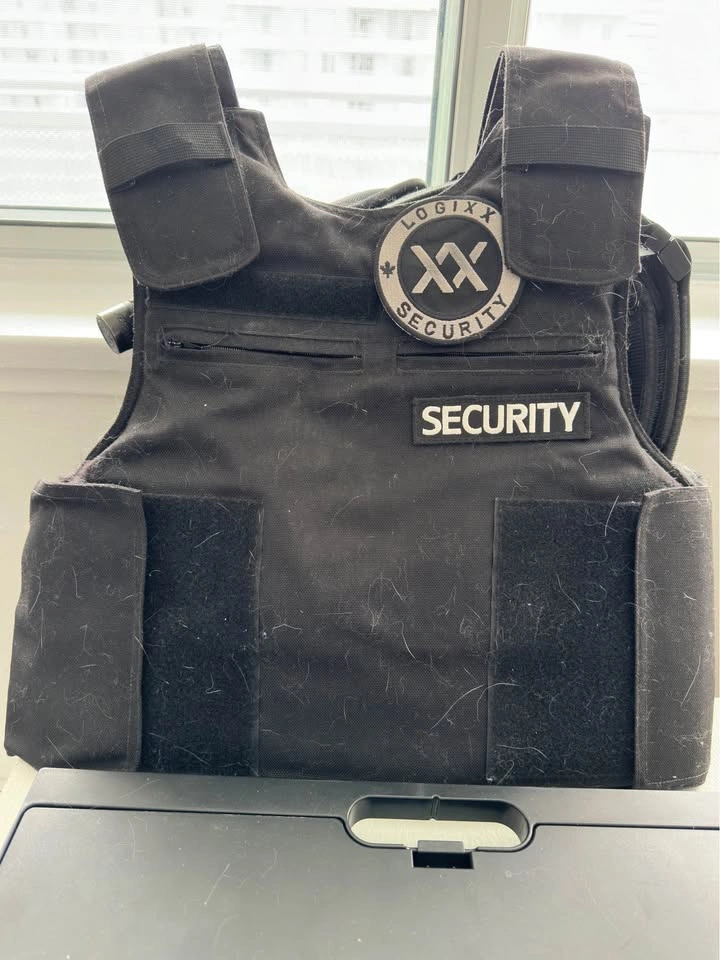 Security Vest with belt - photo 5