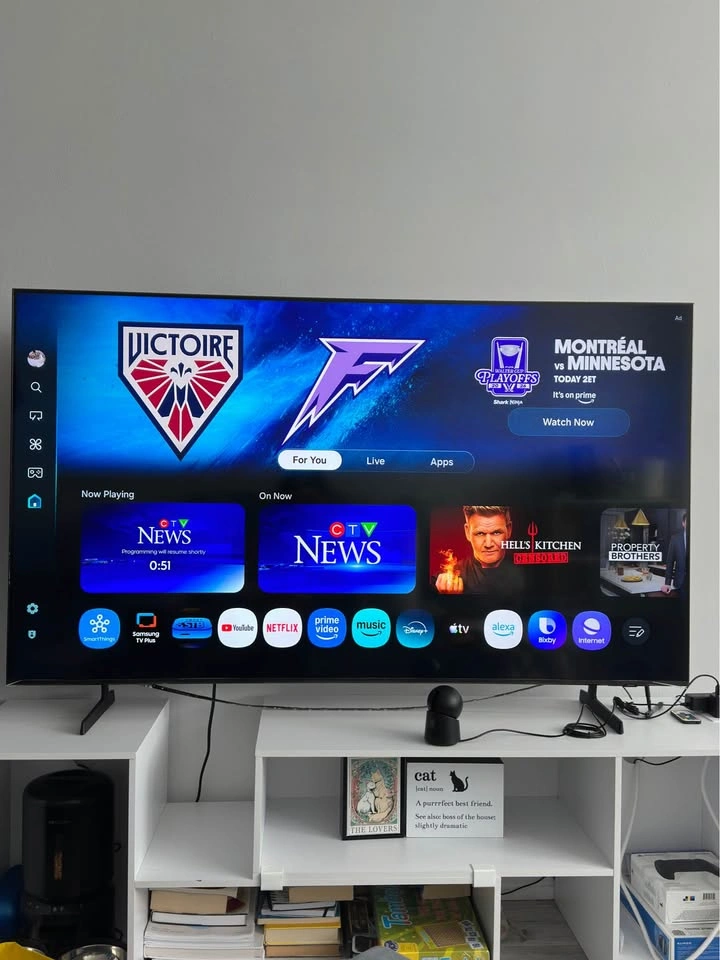Samsung 65” Neo QLED 4K Smart TV + LED TV Stand (Like New) – Mov - photo 3