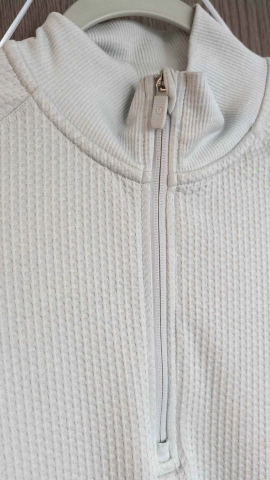 Lululemon Energineered Warmth Half Zip Sweatshirt Size 12 - photo 2