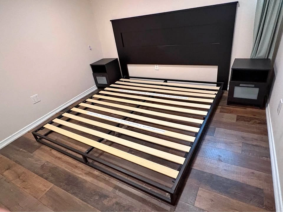 Modern King Bed + Nightstands Set - Sleek & Spacious