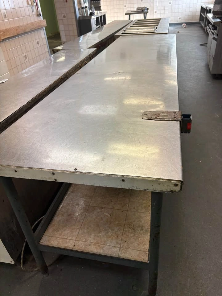 Stainless Steel Kitchen Work Table – 9′ 5″ × 2′ 5″ – $299 - photo 3