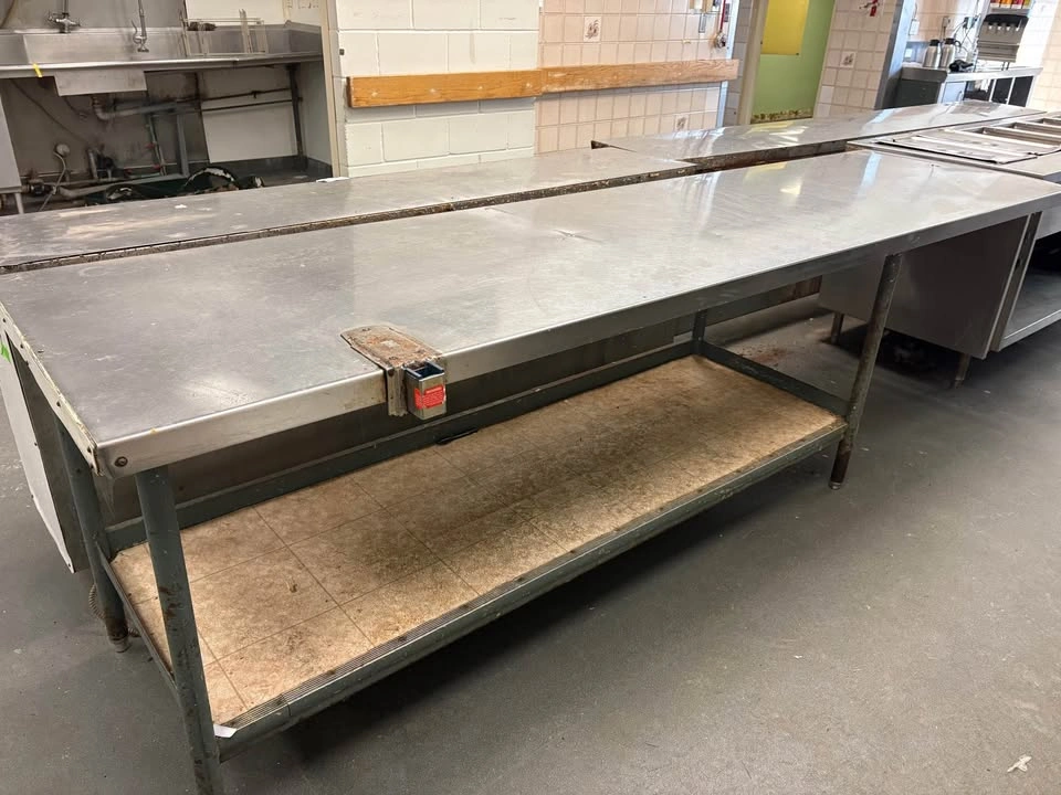 Stainless Steel Kitchen Work Table – 9′ 5″ × 2′ 5″ – $299 - photo 4