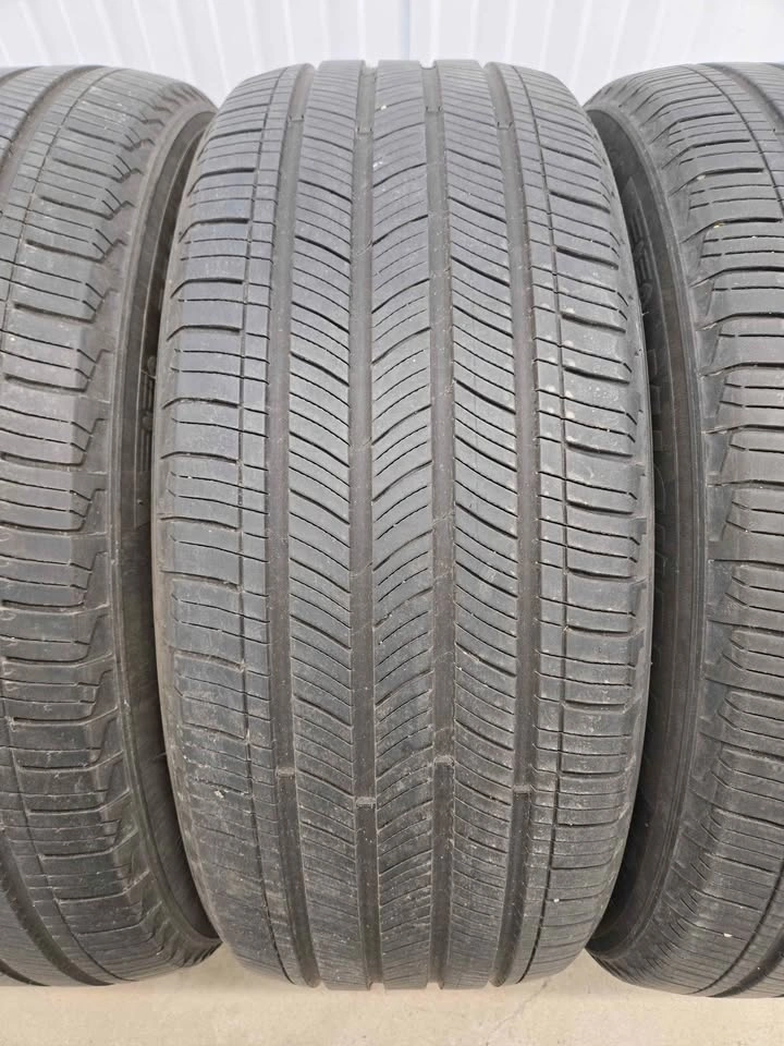 Michelin Primacy A/S Tires - 235/55R19 - photo 4