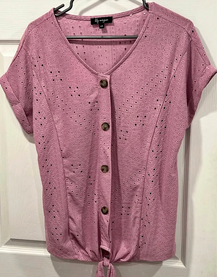 Women's Shirts