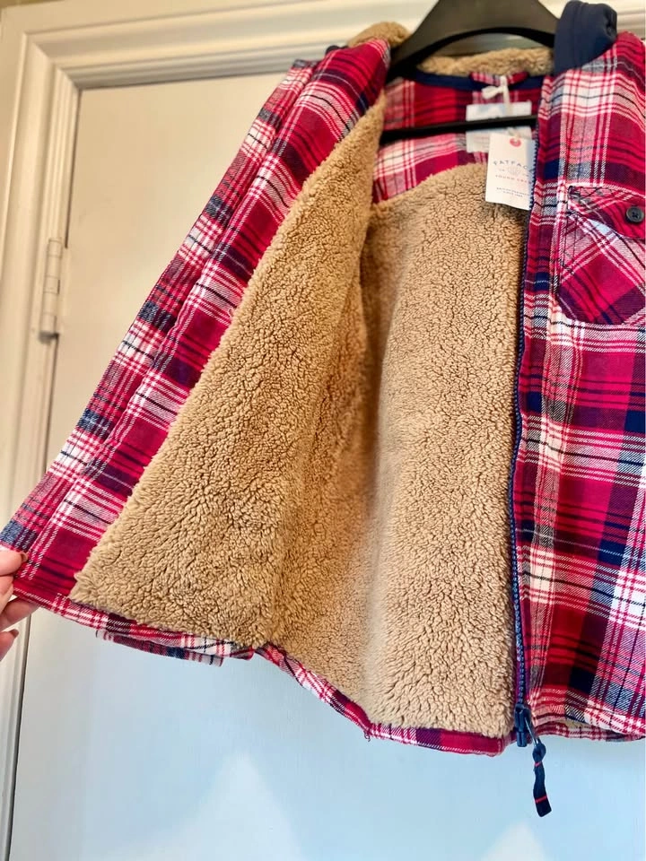 FatFace Red Plaid Sherpa-Lined Jacket Size 8/9 Kids - photo 2