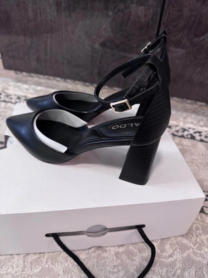 Brand New ALDO Black Heels (Size 6.5) – Elegant & Comfortable 🎓 - photo 2