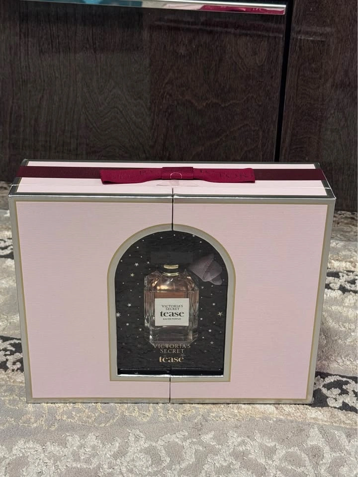 Victoria’s Secret Tease Gift Set – Brand New (Perfume + Mist + L - photo 2