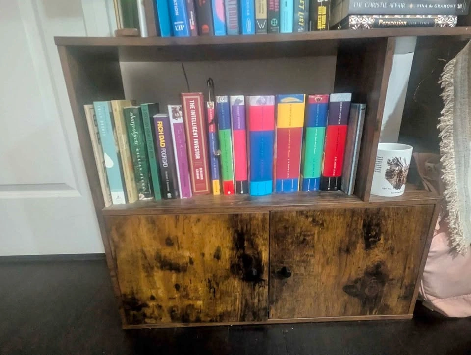 Book shelf