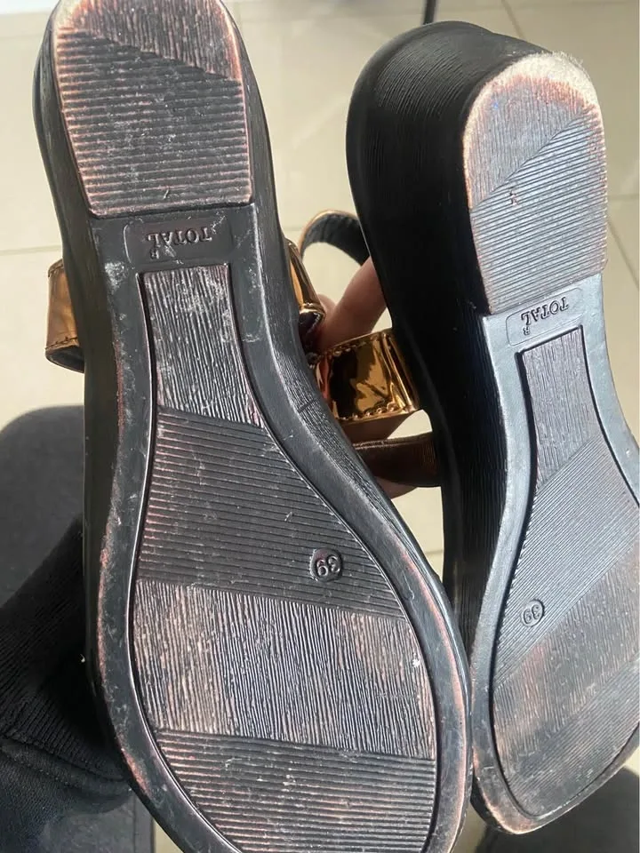 Madam Glorious Women’s Sandals - photo 2