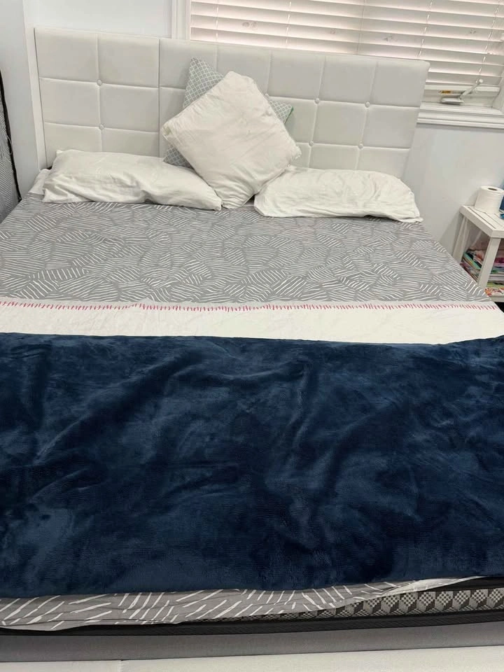 Steel Frame Wooden Sides Bed Frame & Mattresses - photo 4