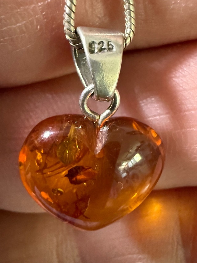 Baltic Amber Heart Pendant & Sterling Silver Chain 20" - photo 4