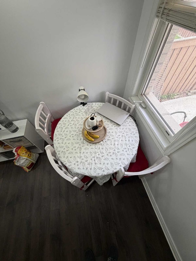 Dining table with 4 chairs - photo 2