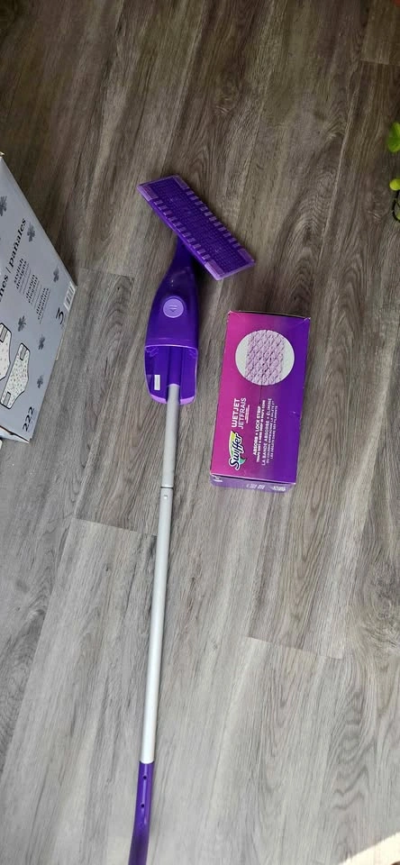 Mop with pad