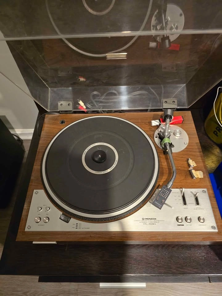 Pioneer Direct Drive Turntable PL-530 - photo 3