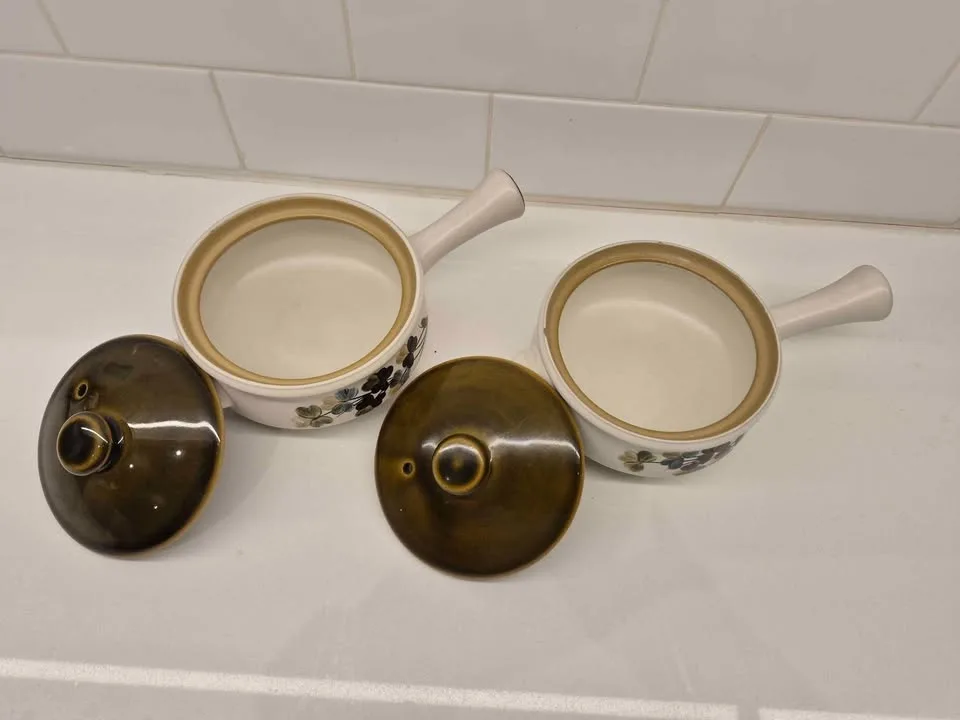 Denby Stoneware Shamrock Set image indicator(2)