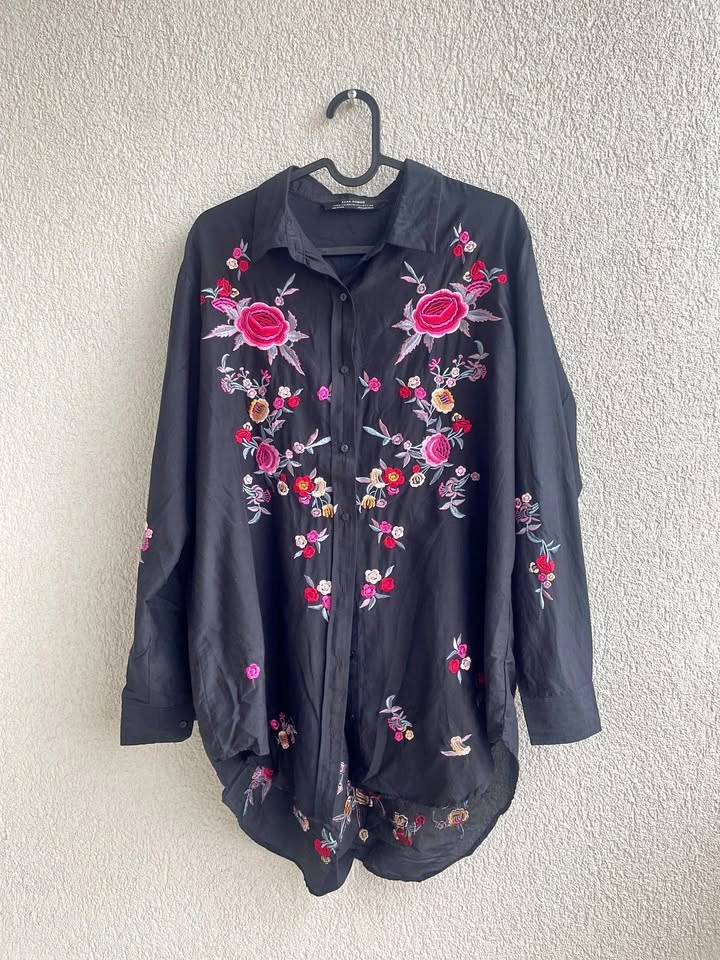 Zara Silk Blend Embroidered Floral Shirt Black Long Sleeve Top M