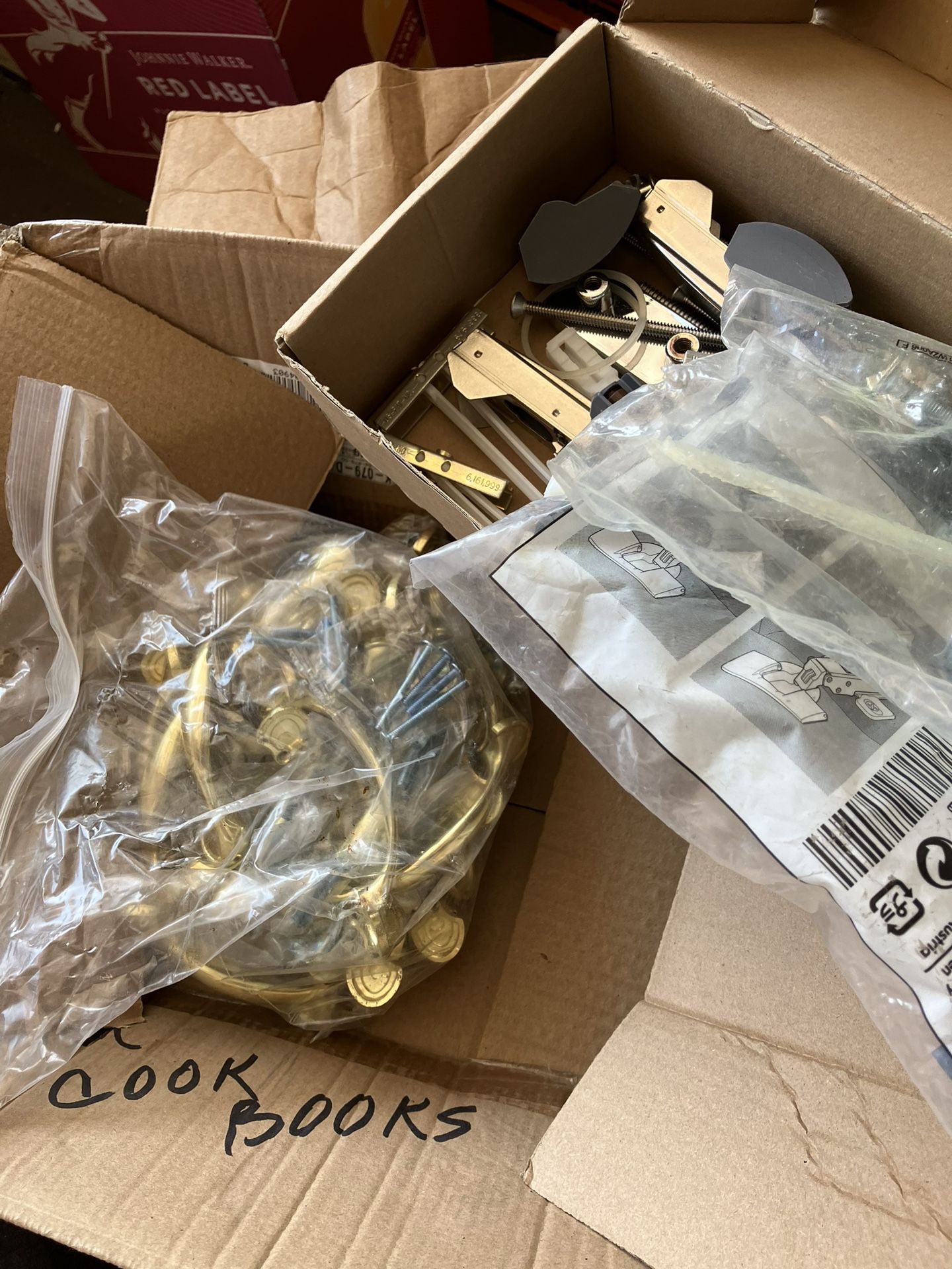 Cabinet Hardware