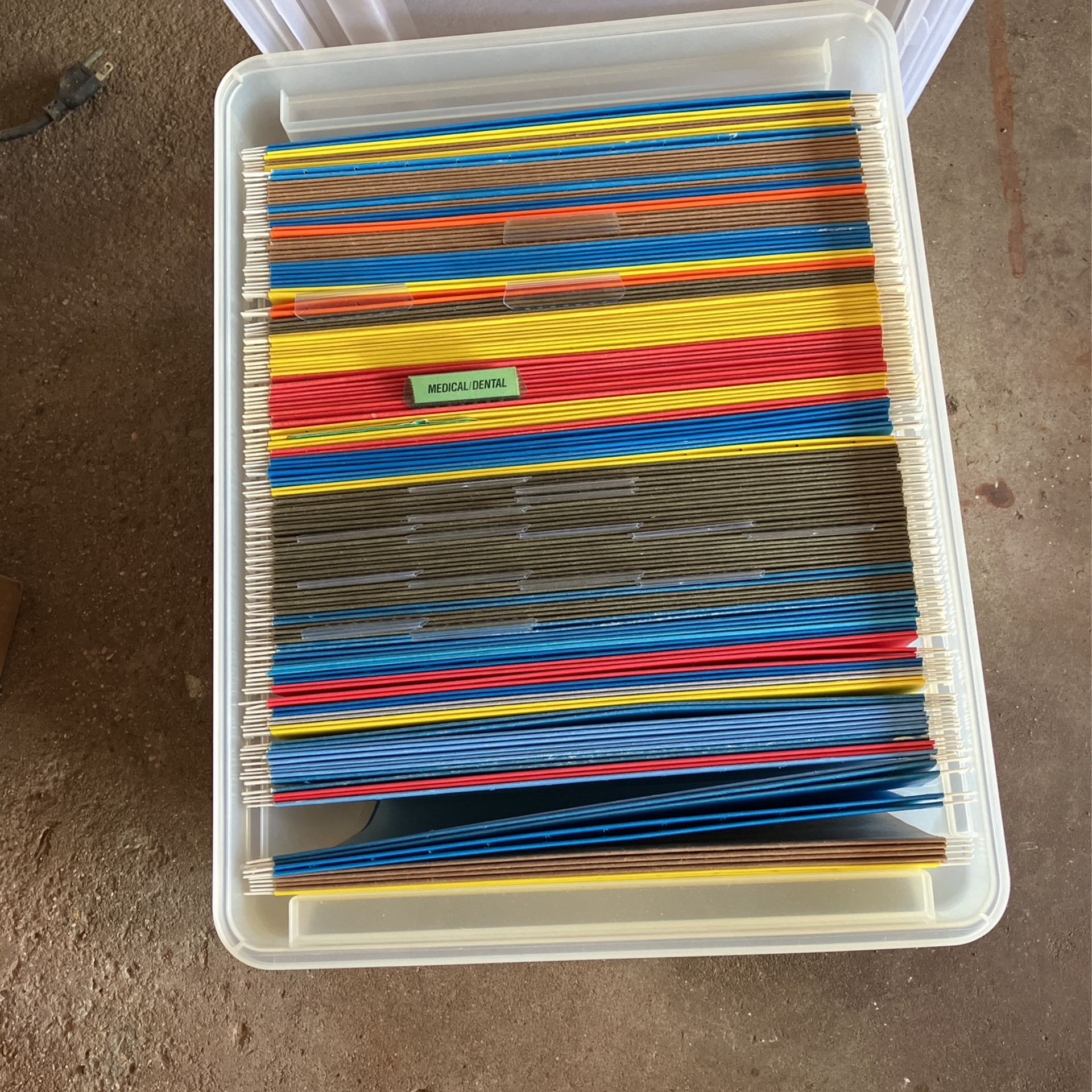 Hanging Folders In Plastic Folder Box