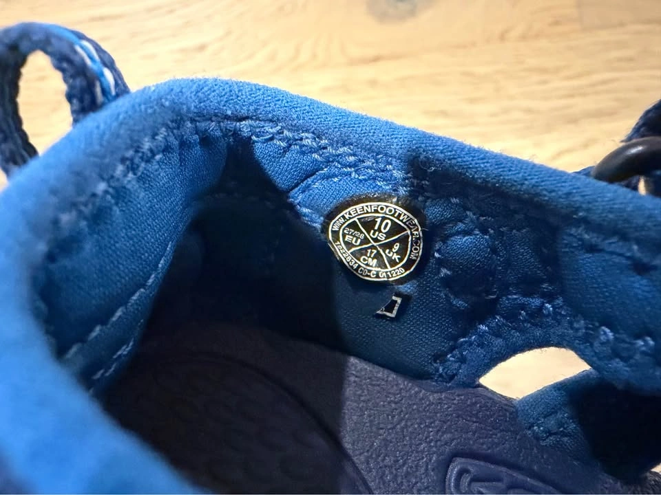 Keen sandals, size 10 - photo 5