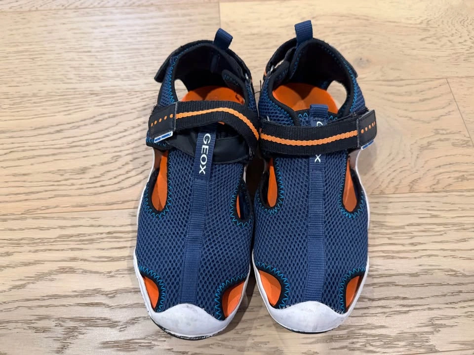 GEOX sandals size 33 - photo 3