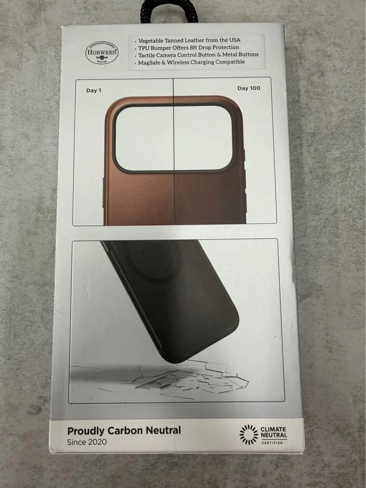 Nomad IPhone 17 Pro Max Horween Leather Case - photo 2