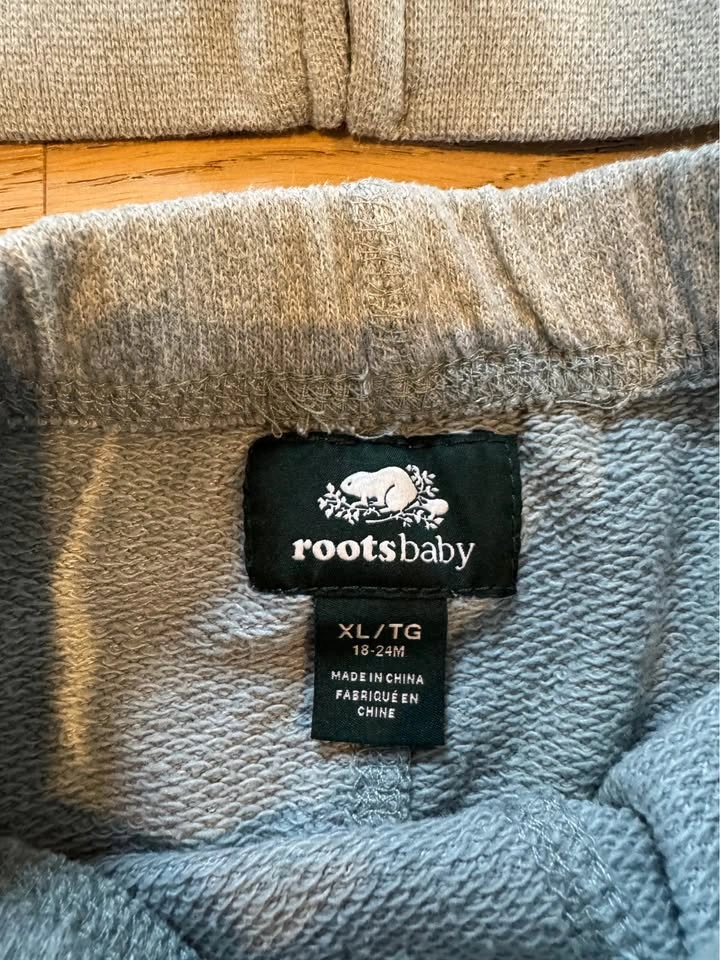 Baby Roots Sweatsuit Size 18-24 months - photo 4