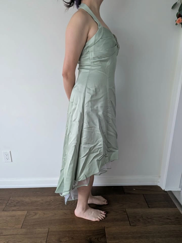 NEW - Beautiful sage green satin dress - photo 3