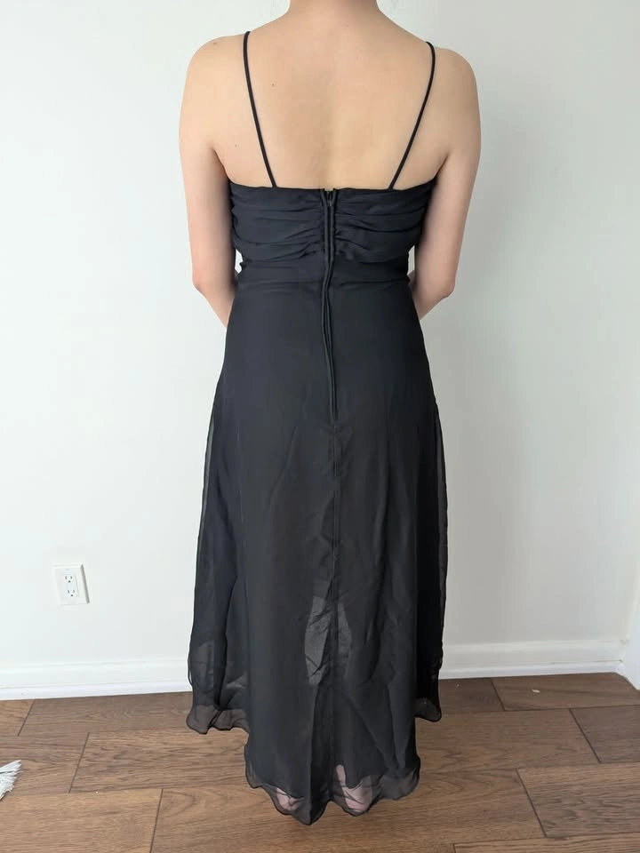 NEW - Beautiful beaded flowy black dress - photo 2