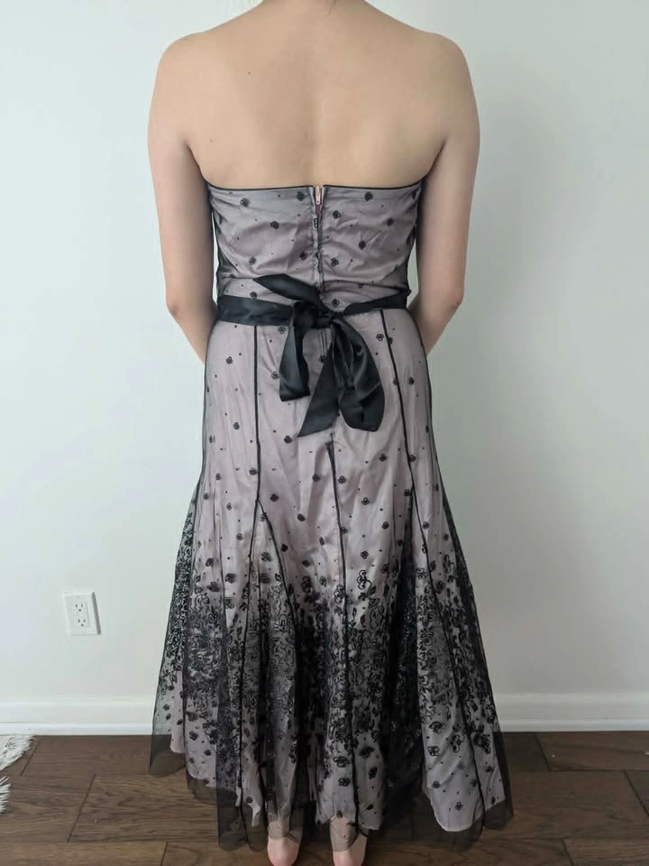 NEW - Satin Dress with Black Glitter, Embroidery & Lace - photo 2
