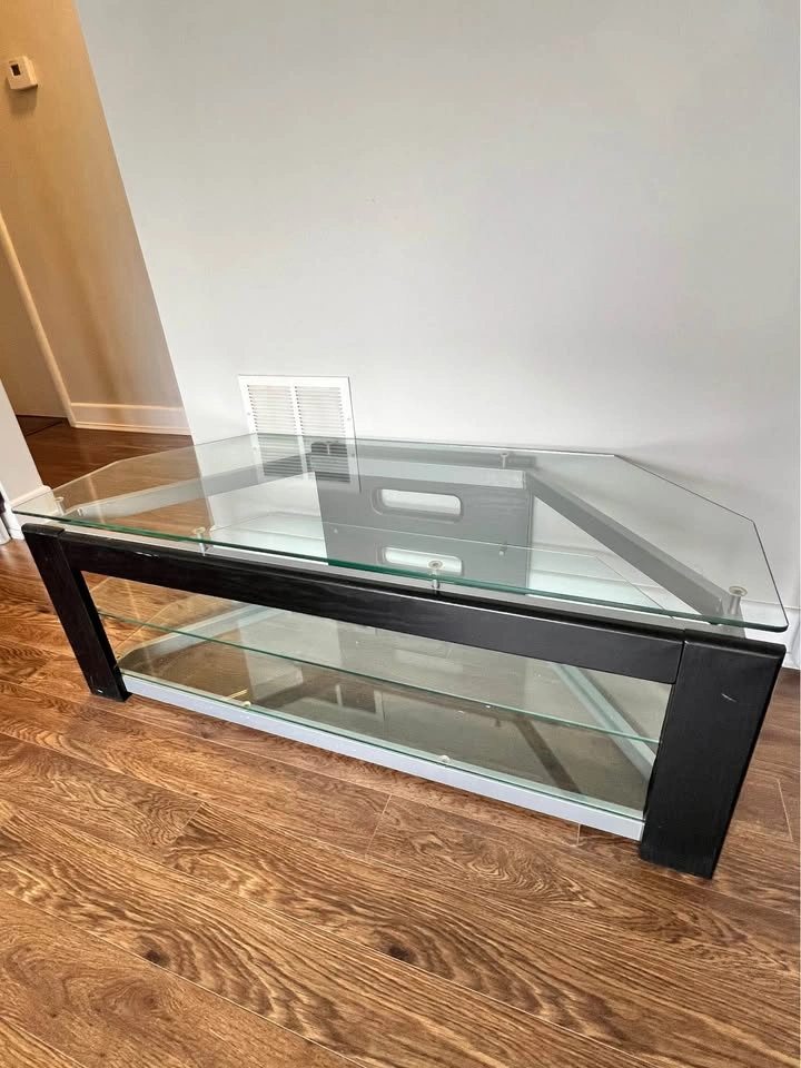 TV/Coffee table - photo 2