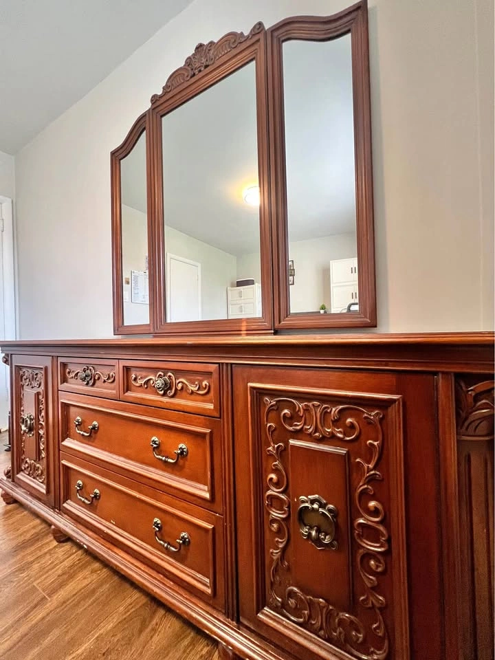 Vintage Solid Wood Dresser with Mirror