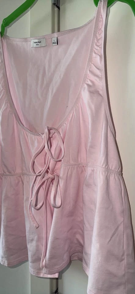 Aritzia pink cute layer top - photo 2