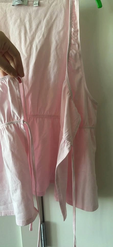 Aritzia pink cute layer top - photo 3