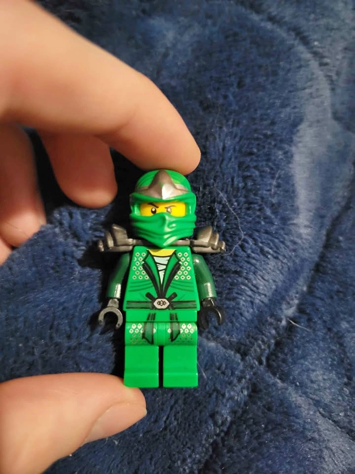 Lloyd ZX 2012 Minifigure