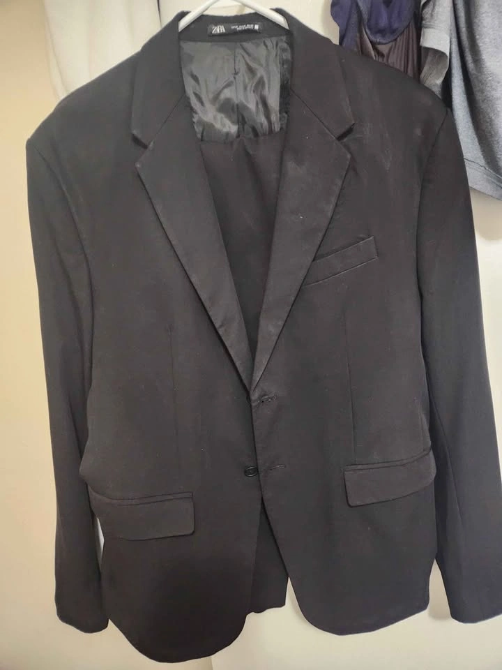 Lot of 4 Suits - photo 2