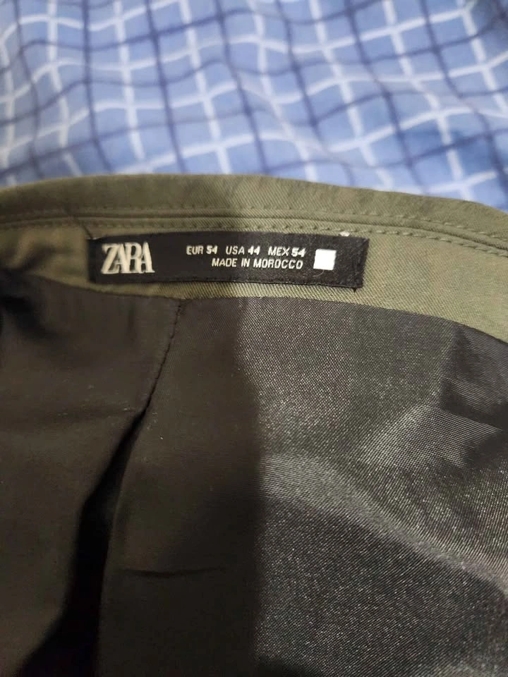 Lot of 4 Suits - photo 5