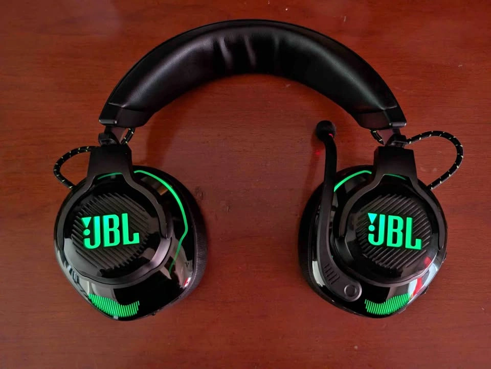 JBL Quantum 910X Wireless Gaming Headset