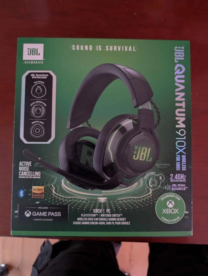 JBL Quantum 910X Wireless Gaming Headset - photo 4