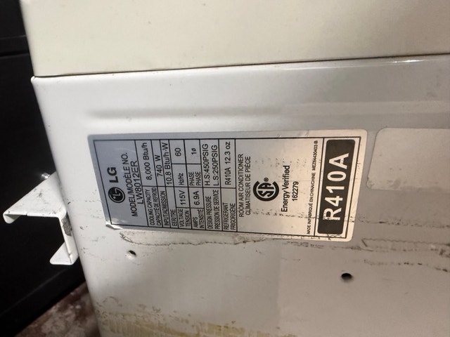 LG 8000 BTU Air Conditioner - photo 2
