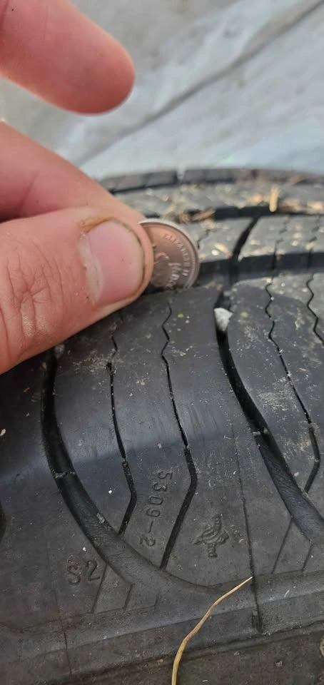 2 Michelin Defender Tires 135/65R15 - photo 3