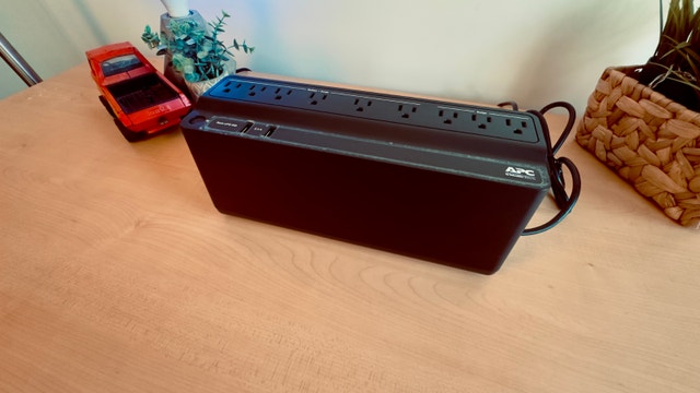 APC Back-UPS BE850G2 (850VA/450W)