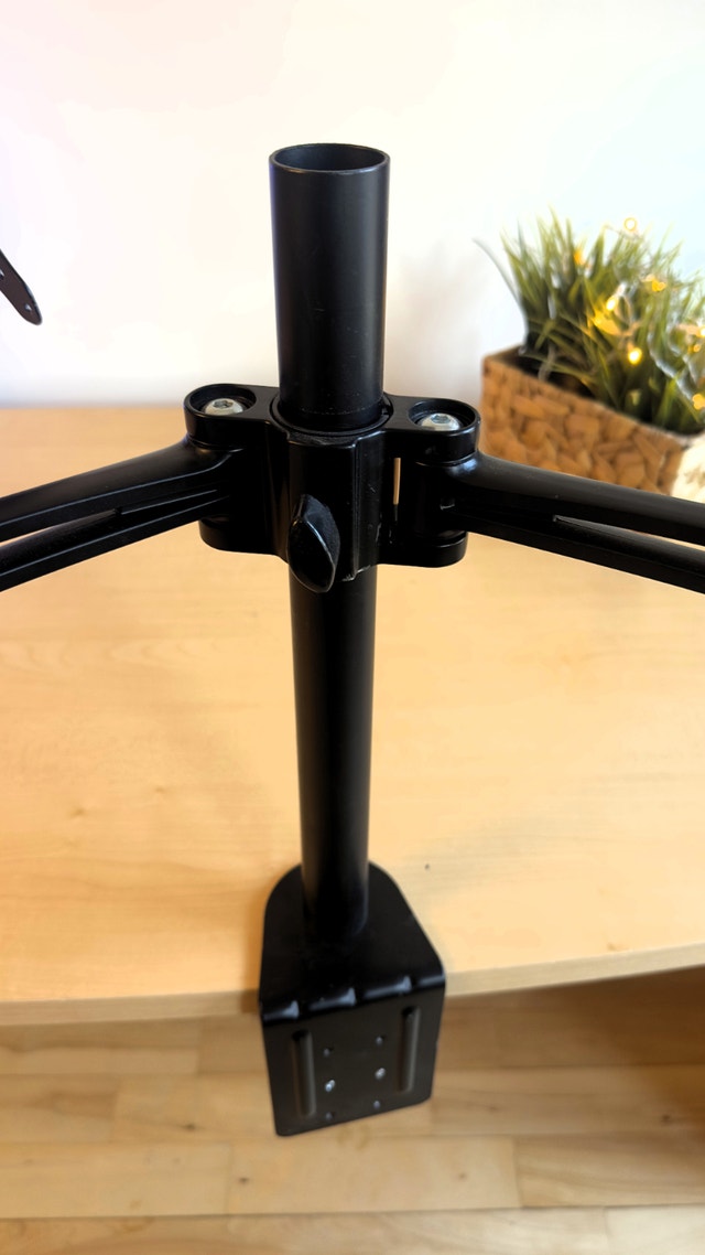 Adjustable Dual Monitor Desk Mount VESA 13-32" $50 - photo 5