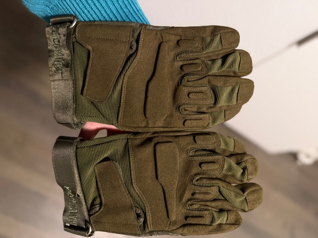 Brand new Gloves - photo 4