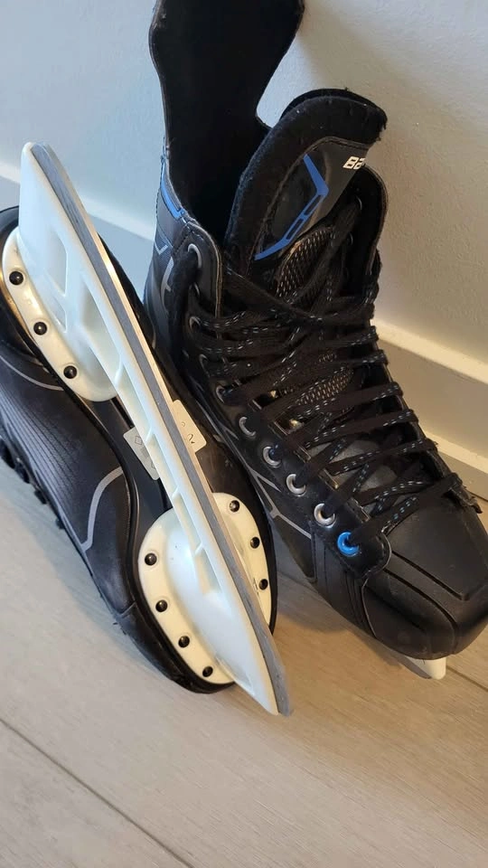 Bauer Ice Skates Size 11.5 - photo 2