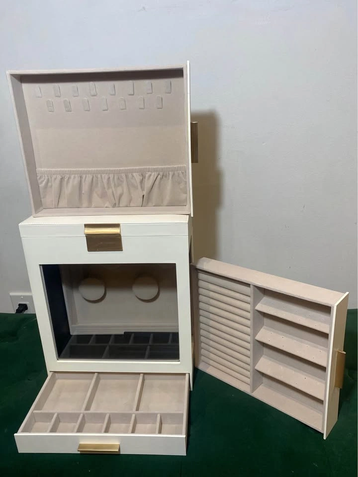 Cream Gold Jewelry Box Organizer Brand New - photo 2