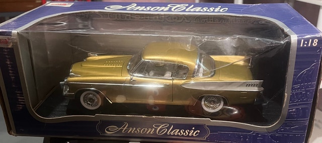 Anson Classic 1:18 Studebaker Golden Hawk
