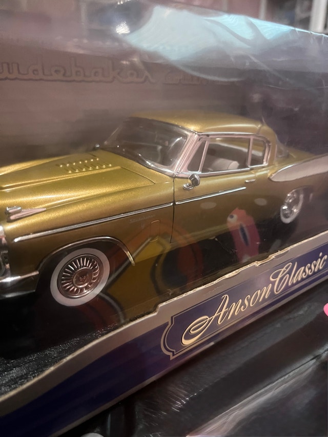 Anson Classic 1:18 Studebaker Golden Hawk - photo 3