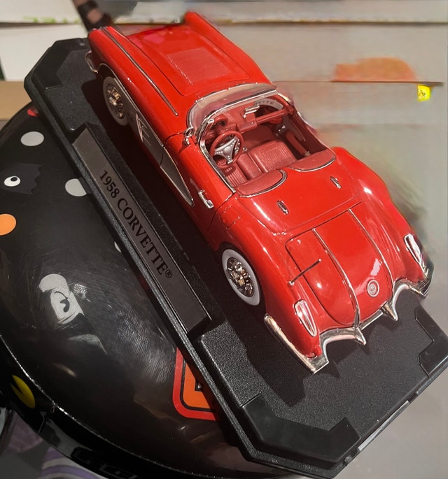 1958 Corvette Model Car - Red - photo 2